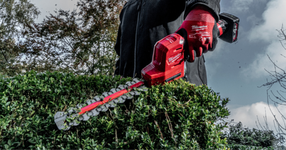 MILWAUKEE M12 FUEL 203MM 8” HEDGE TRIMMER​ M12 FHT20-622
