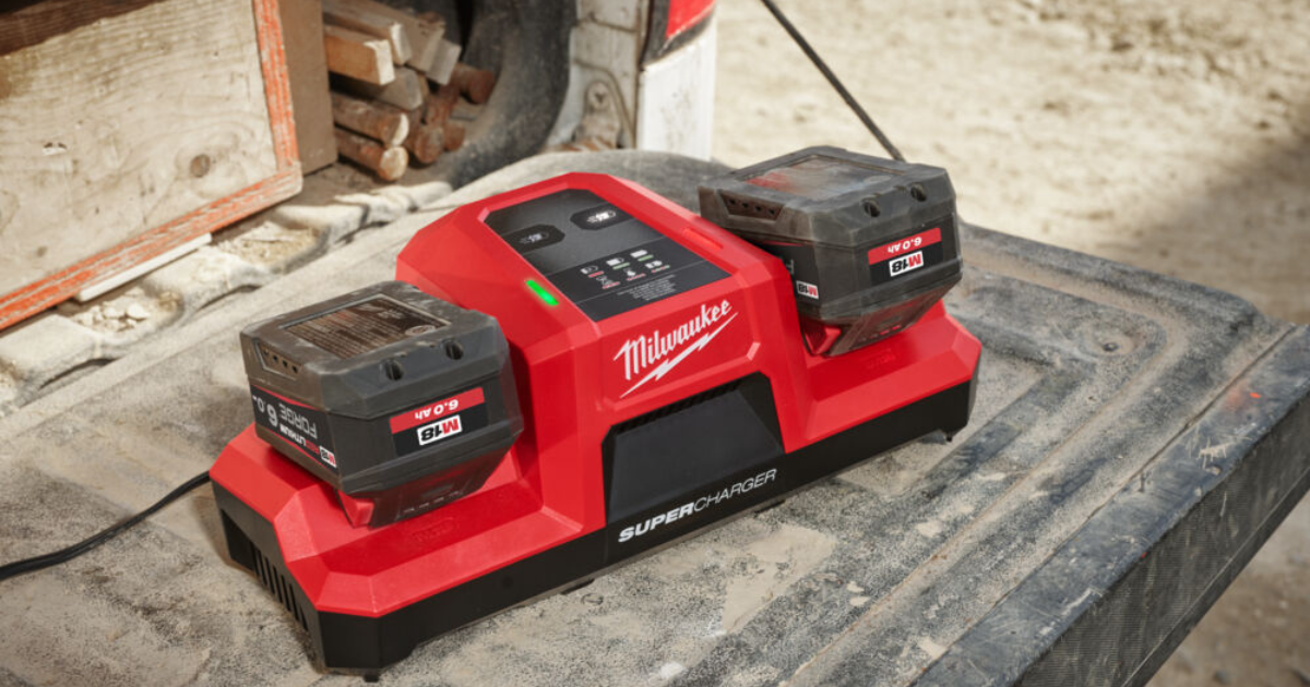 Milwaukee M18 Super Fast Charger M18DBSC